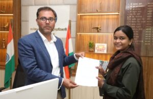 कलेक्टर श्री तिवारी ने मृतकर्मियों के 4 आश्रितों को प्रदान की अनुकंपा नियुक्ति