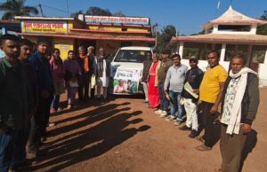 कृषि रथ से खितौला-खम्परिया के किसानों को दी गई नवीनतम तकनीकों की जानकारी.