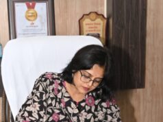 कीटनाशक दवाओं का छिड़काव कर मच्छरों के प्रसार पर करें नियंत्रण की कार्यवाही निगमायुक्त नें स्वास्थ्य अधिकारी को किया निर्देशित