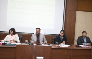 सीएम हेल्पलाइन शिकायतों का निराकरण समय पर एवं गुणवत्तापूर्ण तरीके से करें- कलेक्टर श्री तिवारी शत-प्रतिशत बच्चों के बनवायें जन्म प्रमाण पत्र समय-सीमा बैठक में कलेक्टर श्री तिवारी ने अधिकारियों को दिये निर्देश