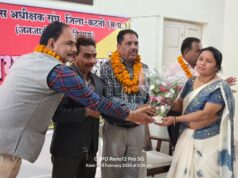 बार-बार की समस्या का स्थायी समाधान- निगम अध्यक्ष मनीष पाठक ने दिए नई एच डी पी पी मेन पाइप लाइन बिछानें के निर्देश