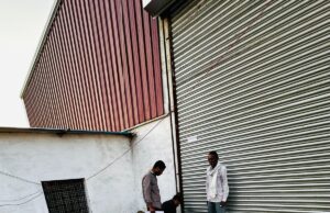 डायवर्सन वसूली न चुकाने पर वेयरहाउस सील, प्रशासन की सख्त कार्रवाई जारी