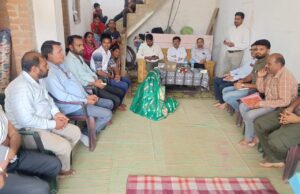 सीएसईबी ईंट निर्माण इकाई का हुआ शुभारम्भ स्व-सहायता समूह द्वारा ग्राम मढि़या में किया जायेगा सीएसईबी ईंट का निर्माण