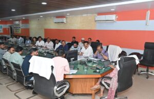 समय सीमा की बैठक में निगमायुक्त ने विभागीय योजनाओं एवं जनहित से जुड़े कार्यों की, की समीक्षा जल गंगा संवर्धन अभियान की प्रारंभ करें तैयारी, विकास कार्यो में न हो अनावश्यक लेटलतीफी – निगमायुक्त सुश्री परिहार