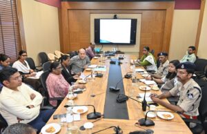अत्याचार के मामलों में दोषियों के विरुद्ध करें सख्त कार्यवाही जिला स्तरीय सतर्कता एवं मॉनिटरिंग समिति की बैठक में कलेक्टर के निर्देश