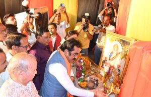 लोक निर्माण मंत्री ने क्षत्रिय समाज भवन का लोकार्पण किया मंत्री श्री सिंह श्रीराम कथा में हुए शामिल